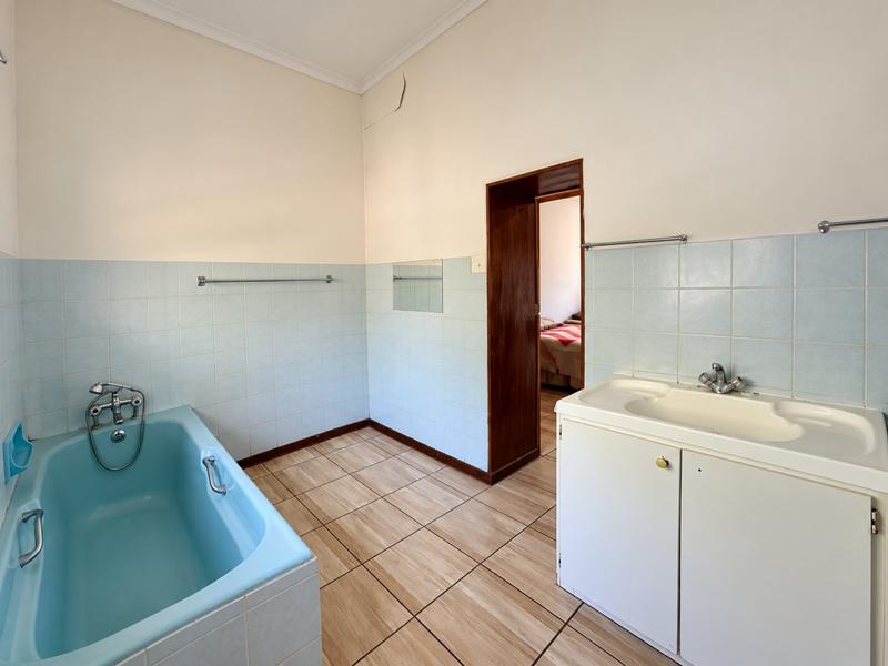 16 Bedroom Property for Sale in Brandwag Free State